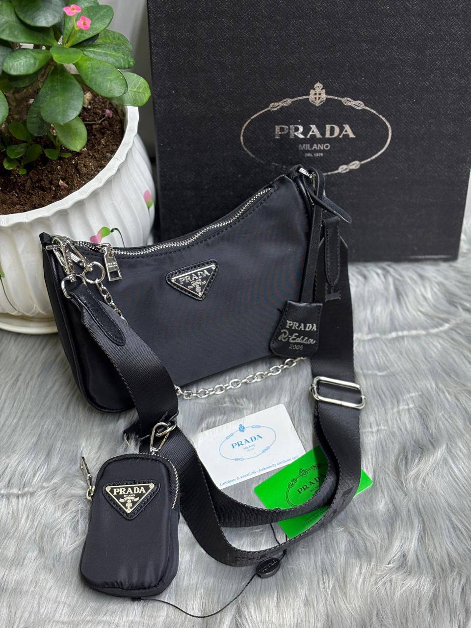 Prada

85 dhs🪙🌨️

Zain244
♥️♥️♥️