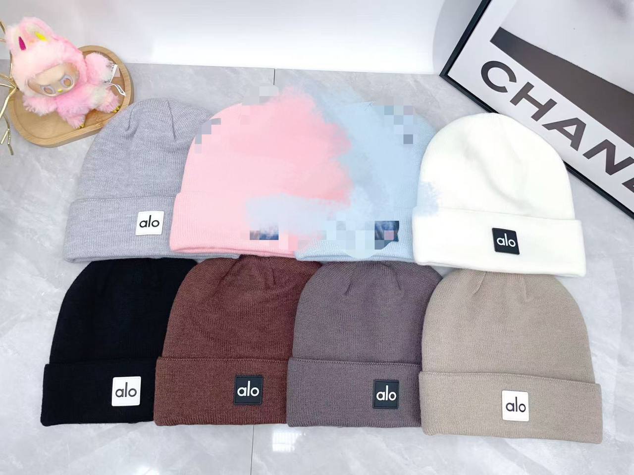 Winter Knitted Hat 
70 dhs🪙💕

Zain231
♥️♥️♥️