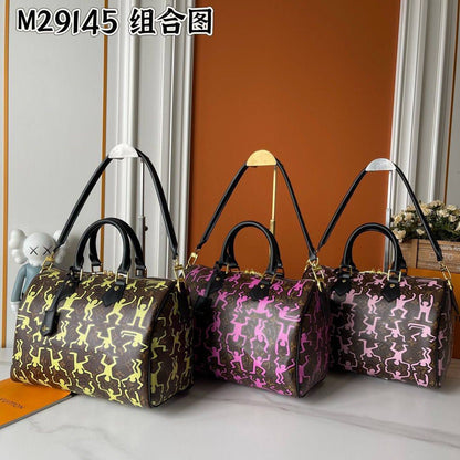 Lv Speedy
Master🌺🌺
 45cm   
320 dhs💓

Zain114
♥️♥️♥️