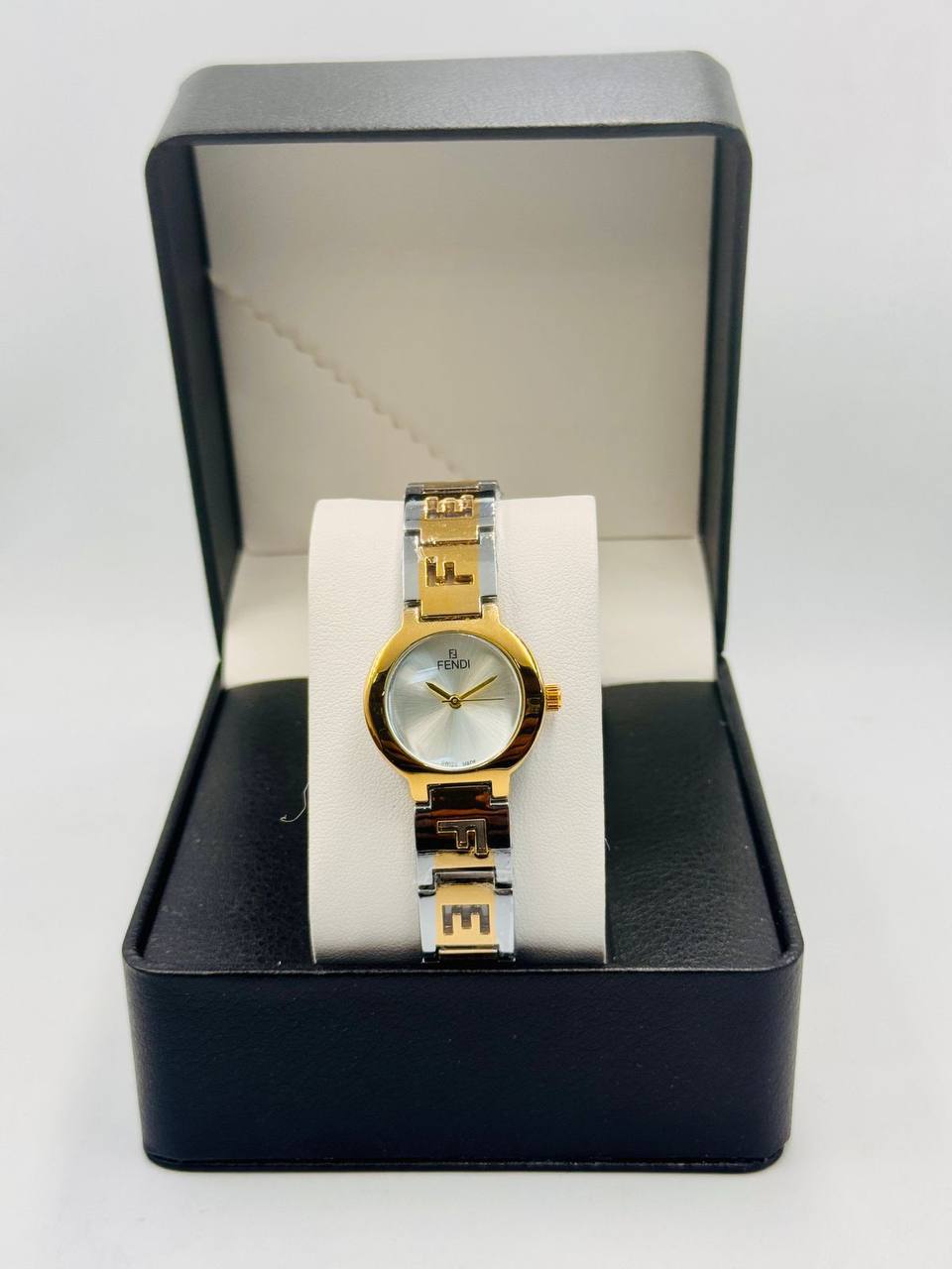 FENDI Ladies
*New arrival*🔥
55 dhs✅

Zain08
♥️♥️♥️