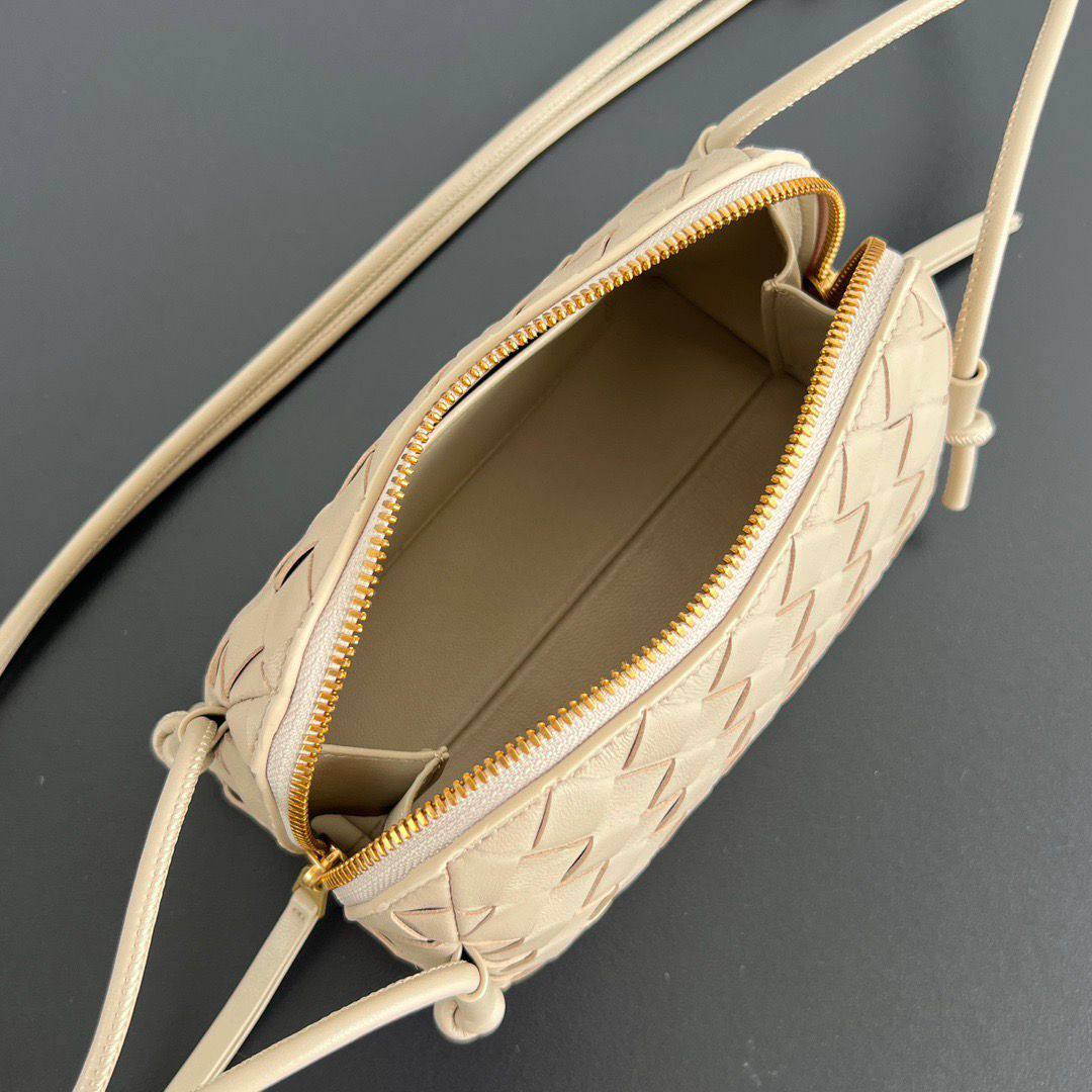 Bottega

For Price 👇 WhatsApp✅
0568585901 
0507557372
0552275751 Owner Zain 👌

Zain325
♥️♥️♥️