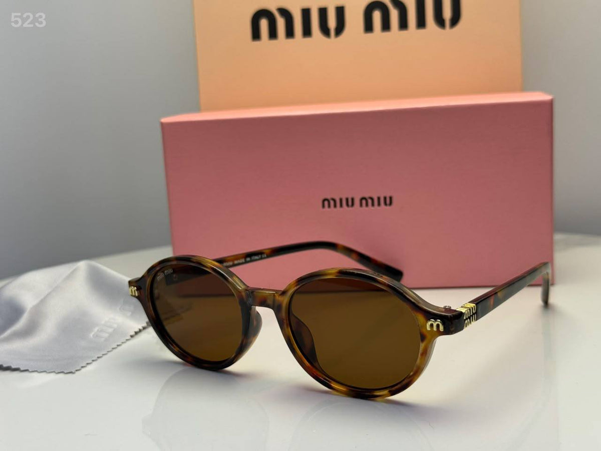 Sunglasses 

65 dhs🇦🇪🇦🇪

Zain182
♥️♥️♥️