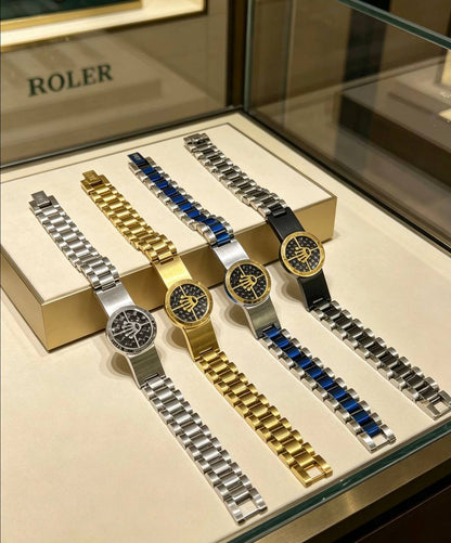 Men’s bracelet ❤️‍🔥*
Stainless steel 💯
Non tarnish 💥
One year warranty 💯
With black boxes 🗃️ 
40 dhs✅

Zain216
♥️♥️♥️