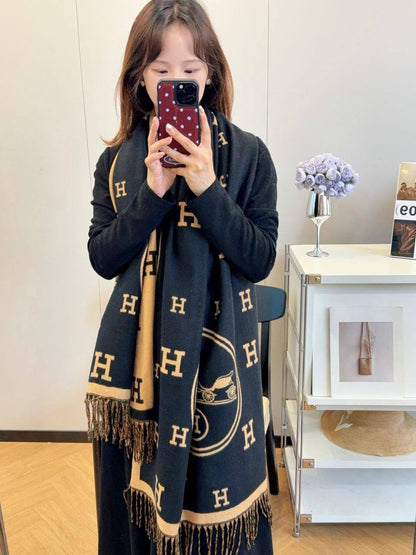 Coming new stock
Winter scarf 
45 dhs🪙🌨️

Zain93
♥️♥️♥️