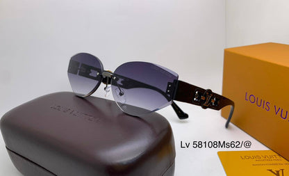 Good Collection Sunglasess
70 dhs🪙🖤

Zain126
♥️♥️♥️