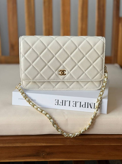 CHANEL 
Super Master Quality ⚡️
Original Packing 🎁
Size 19CM📏

For Price 👇 WhatsApp✅
0568585901 
0507557372
0552275751 Owner Zain 👌

Zain321
♥️♥️♥️