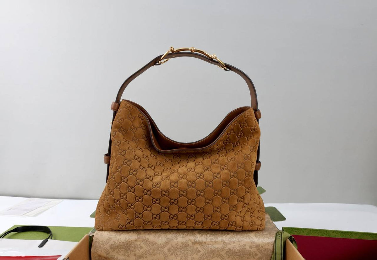 Gucci 

300 dhs🇦🇪🇦🇪

Zain10
♥️♥️♥️