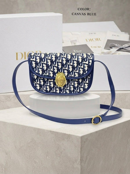 Dior ᴍᴇᴅᴇɪʟʟᴏɴ ғʟᴀᴘ
Lᴏɴɢ sᴛʀᴀᴘ ᴄʀᴏssʙᴏᴅʏ
ᴡɪᴛʜʙᴏx
sɪᴢᴇ:24ᴄᴍ
110 dhs🇦🇪🇦🇪

Zain56
♥️♥️♥️