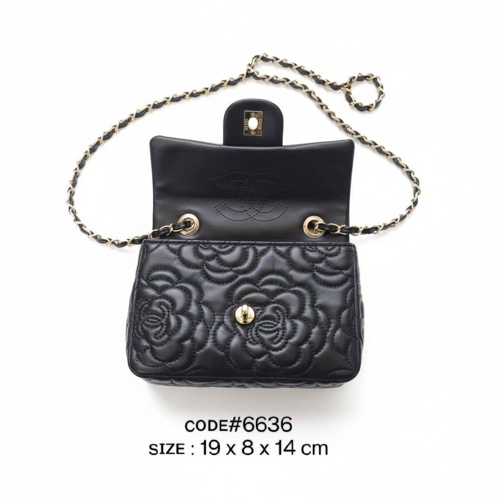 CHANEL ᴄᴀᴍɪʟʟɪᴀ
ᴇᴍʙʀᴏɪᴅᴇʀʏ ᴅᴇsɪɢɴ
ғʟᴀᴘ ᴍɪɴɪ ʙᴀɢ
ʟᴀᴍʙsᴋɪɴ ʟᴇᴀᴛʜᴇʀ ᴍᴀᴛᴇʀɪᴀʟ
ɢᴏʟᴅ ᴄʜᴀɪɴ ʜᴀʀᴅᴡᴀʀᴇ
sɪᴢᴇ : 19 cm
ᴡɪᴛʜ BOX
🎁🎁🎁

70 dhs🪙💚

Zain31
♥️♥️♥️