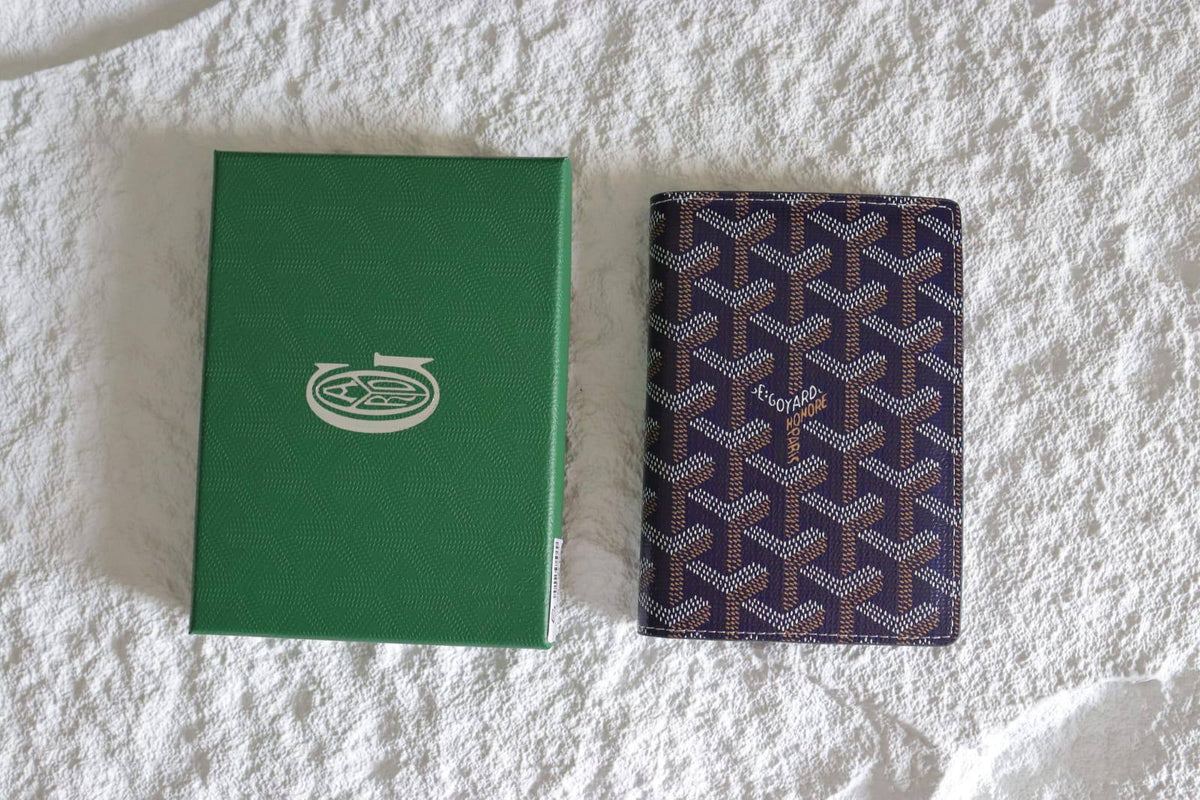 Passport Cover 

Master Quality
105 dhs🇦🇪🇦🇪

Zain33
♥️♥️♥️