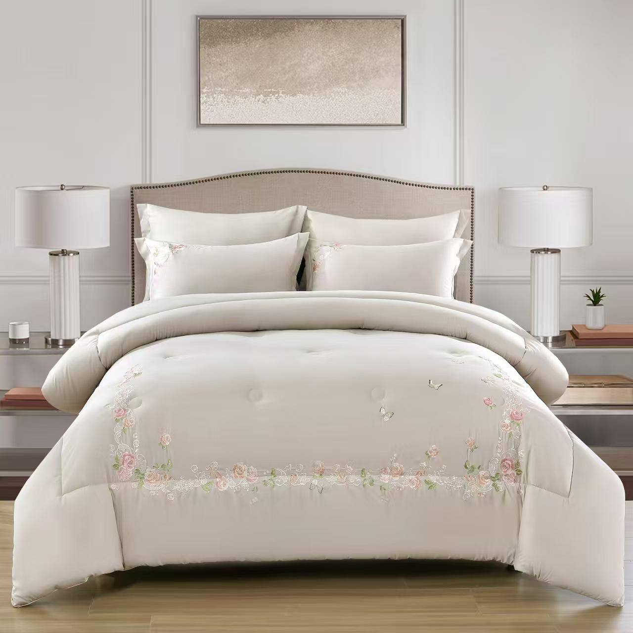 New collection ✅✅✅✅
Embroidered 🪡🪡🪡
100 % cotton 
Comfort set 
King size comfort 6pcs set 
170 dhs💓

Zain99
 ♥️♥️♥️