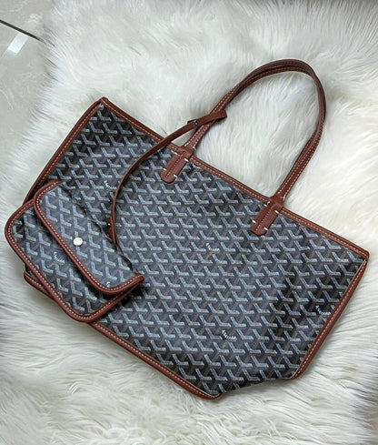 GOYARD 
GOOD QUALITY 
WITH BOX 
🎁🎁🎁

90 dhs🪙💕

Zain250
♥️♥️♥️