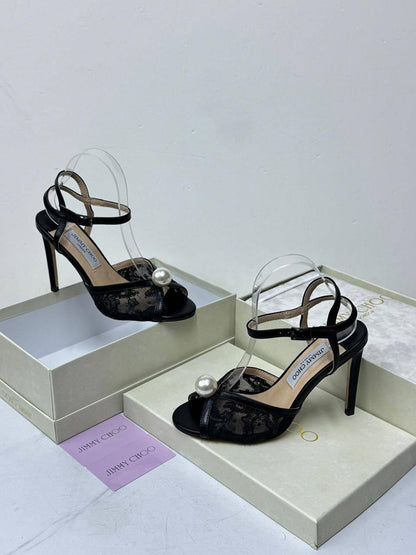 Jimmy Choo
💯high quality
Size 36-37-38-39-40-41
120 dhs🇦🇪🇦🇪

Zain21
♥️♥️♥️