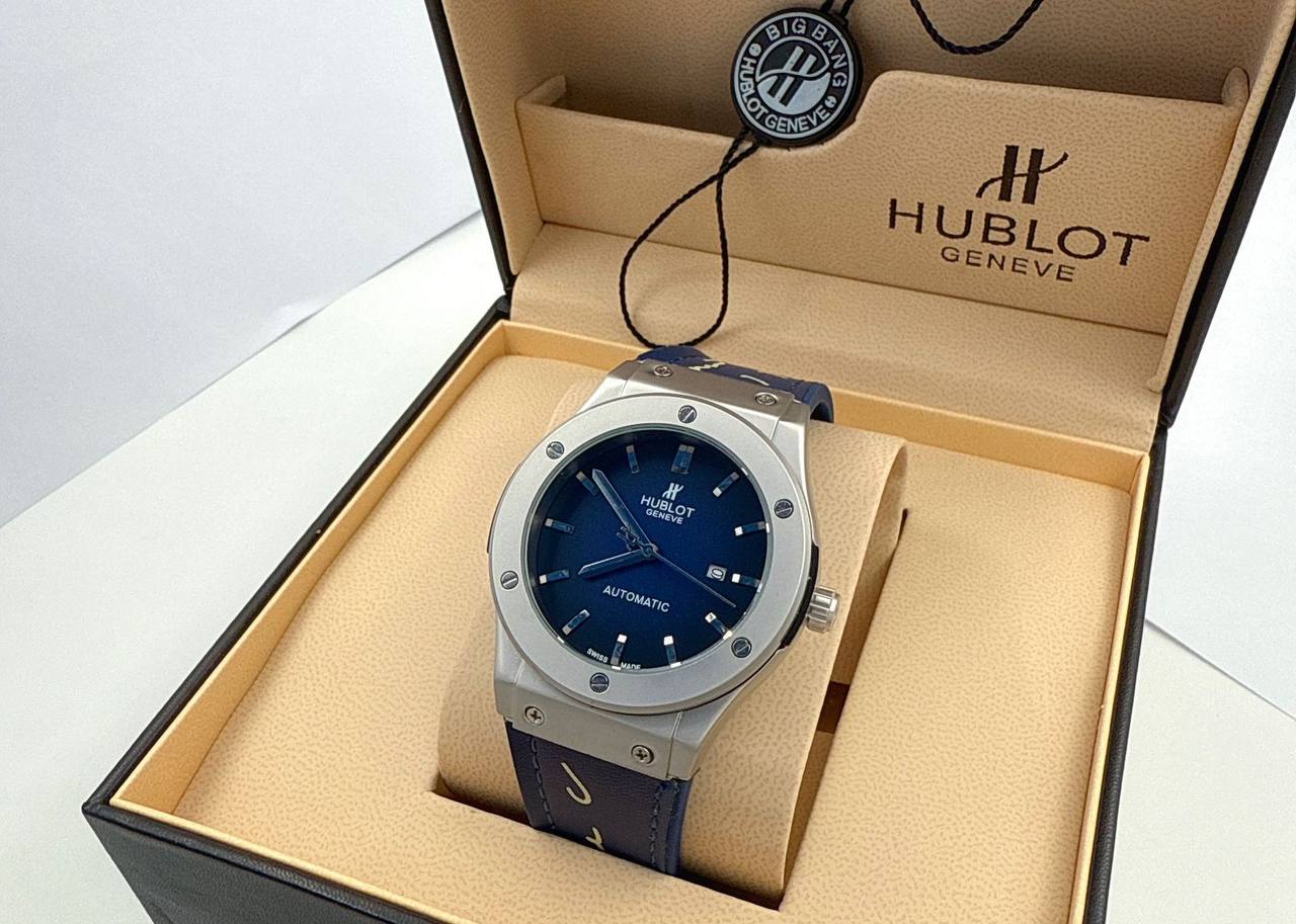 Hublot
55 dhs✅

Zain45
♥️♥️♥️