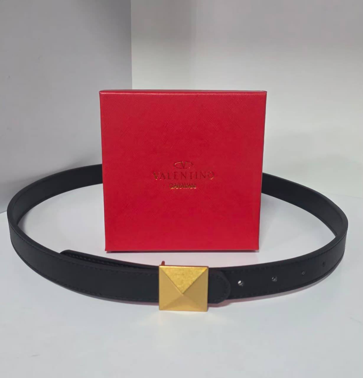 Ladies belts 
with box 
35 dhs💛

Zain232
♥️♥️♥️