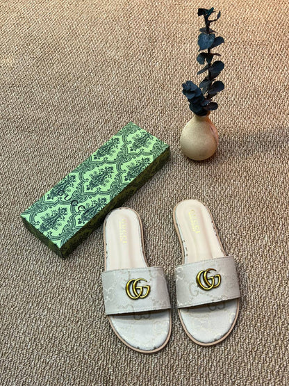 Gucci

Restock

36 to 41 
80 dhs🇦🇪🇦🇪🇦🇪

Zain236
♥️♥️♥️