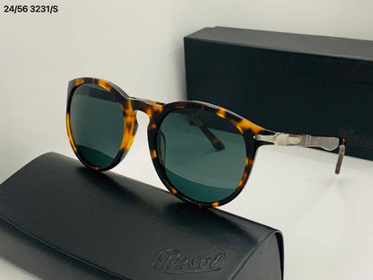 Sunglasses
85 dhs🪙💕

Zain89
♥️♥️♥️