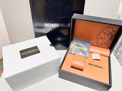 Watches Boxes
Master Box + Paper bag & Card
🎁🎁🎁

50 dhs🪙🌨️

Zain85
♥️♥️♥️