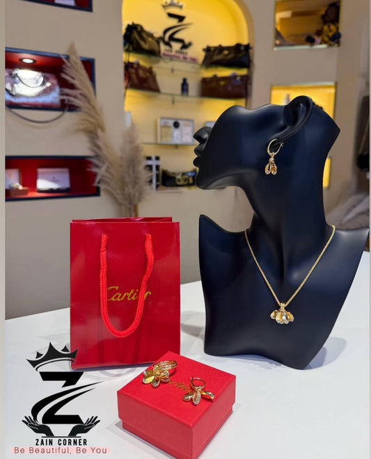 Cartier set

اطلبوها من الوتس المثبت في الأعلى👆🏻👆🏻

تواصلو معنا 👈🏻 Zain 
For order WhatsApp pinned 👆🏻

♥️♥️♥️