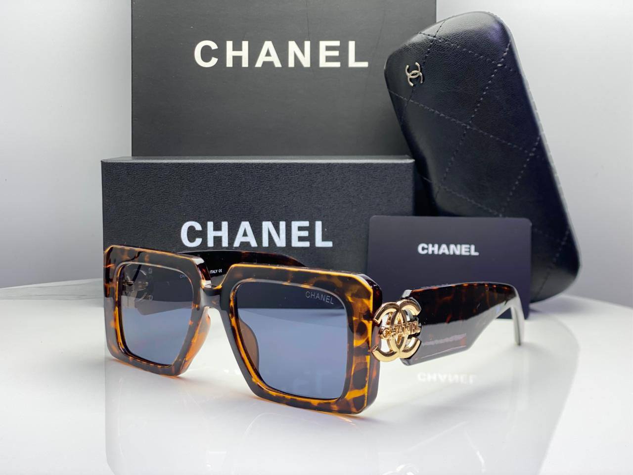 Sunglasses
65 dhs✅

Zain182
♥️♥️♥️