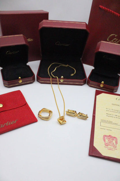 Cartier set

160 dhs

Zain122
♥️♥️♥️