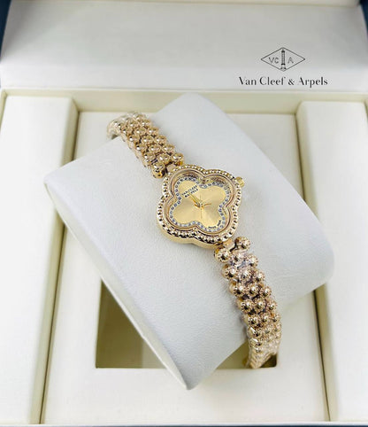 Van Cleef
*Ladies*
55 dhs🪙🌨️

Zain29
♥️♥️♥️