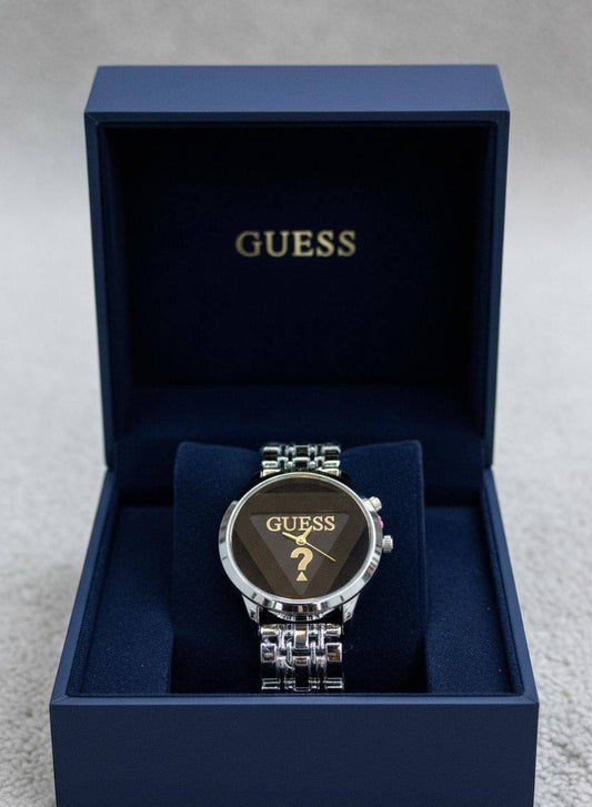 GUESS LADIES 
GOOD QUALITY 💯
60 dhs🪙💕

Zain133
♥️♥️♥️
