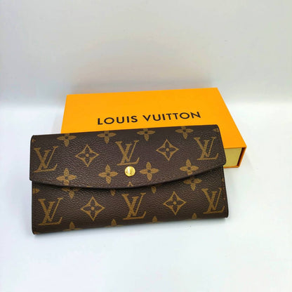 Wallets

35 dhs✅

with box
🎁🎁🎁

Zain40
♥️♥️♥️