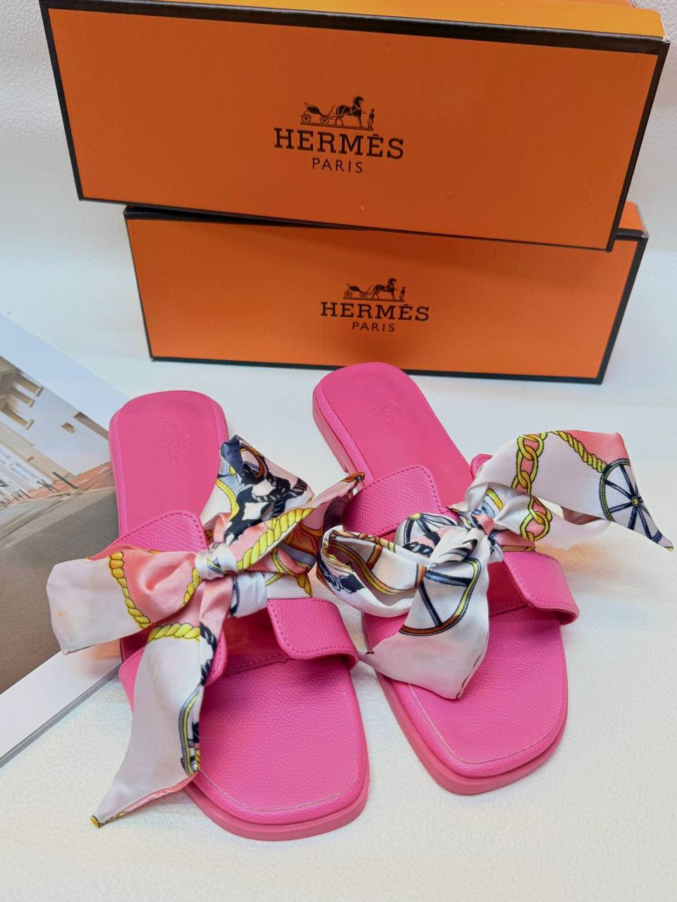 Slippers
Size 36-41
70 dhs✅

Zain236
♥️♥️♥️