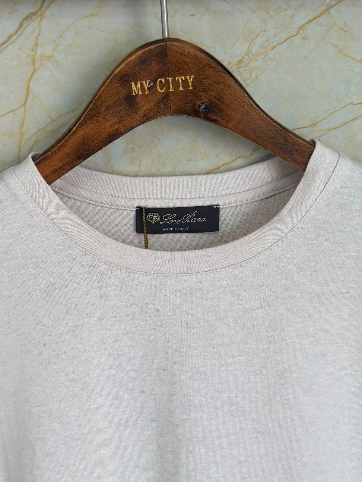 LORO PIANA
Women’s Crop Tshirt 
Master Quality 
SML
320 dhs🇦🇪🇦🇪

Zain276
♥️♥️♥️