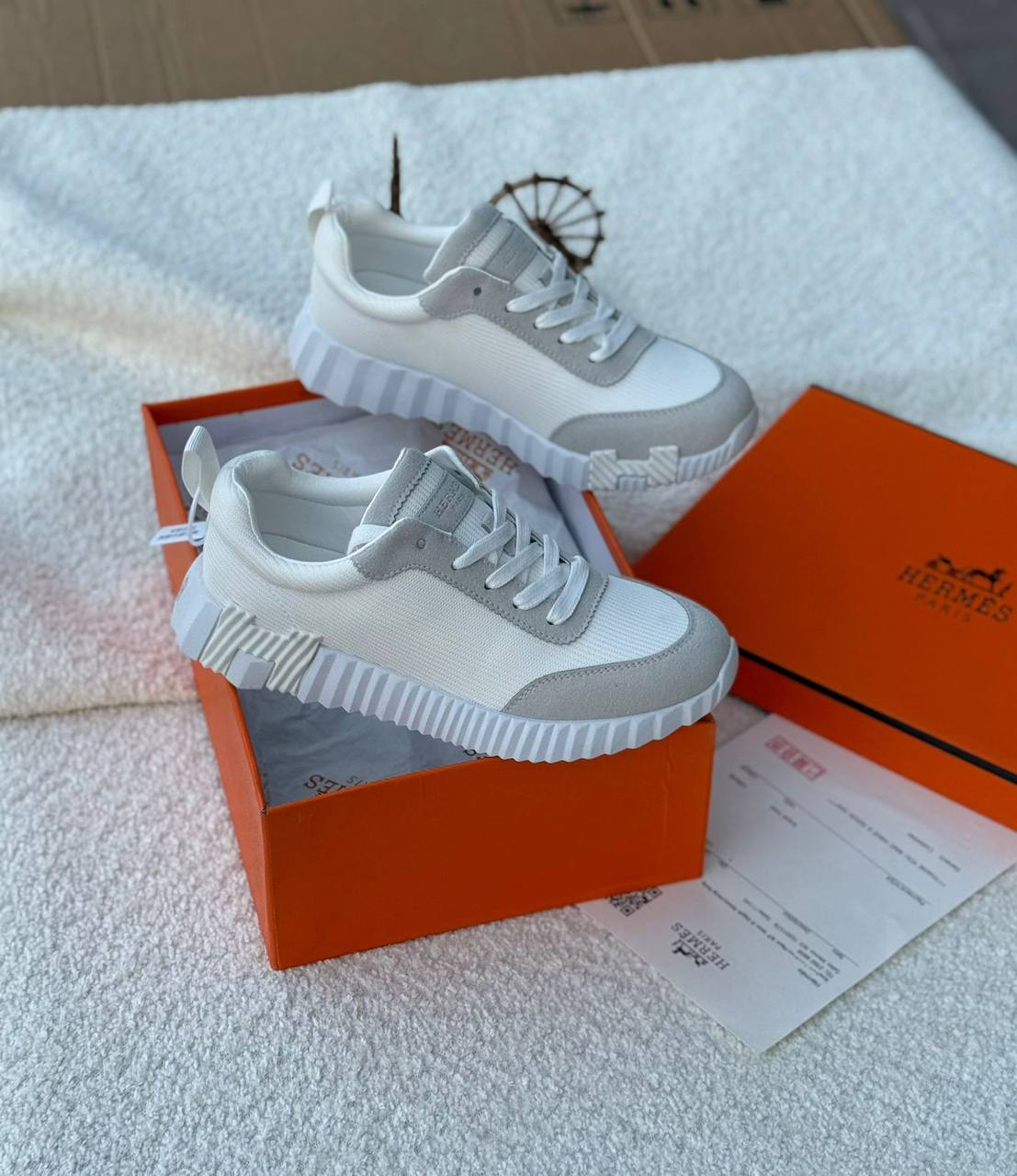 Hermes 
Size 40 to 45 
140 dhs🪙🌨️

Zain80
♥️♥️♥️
