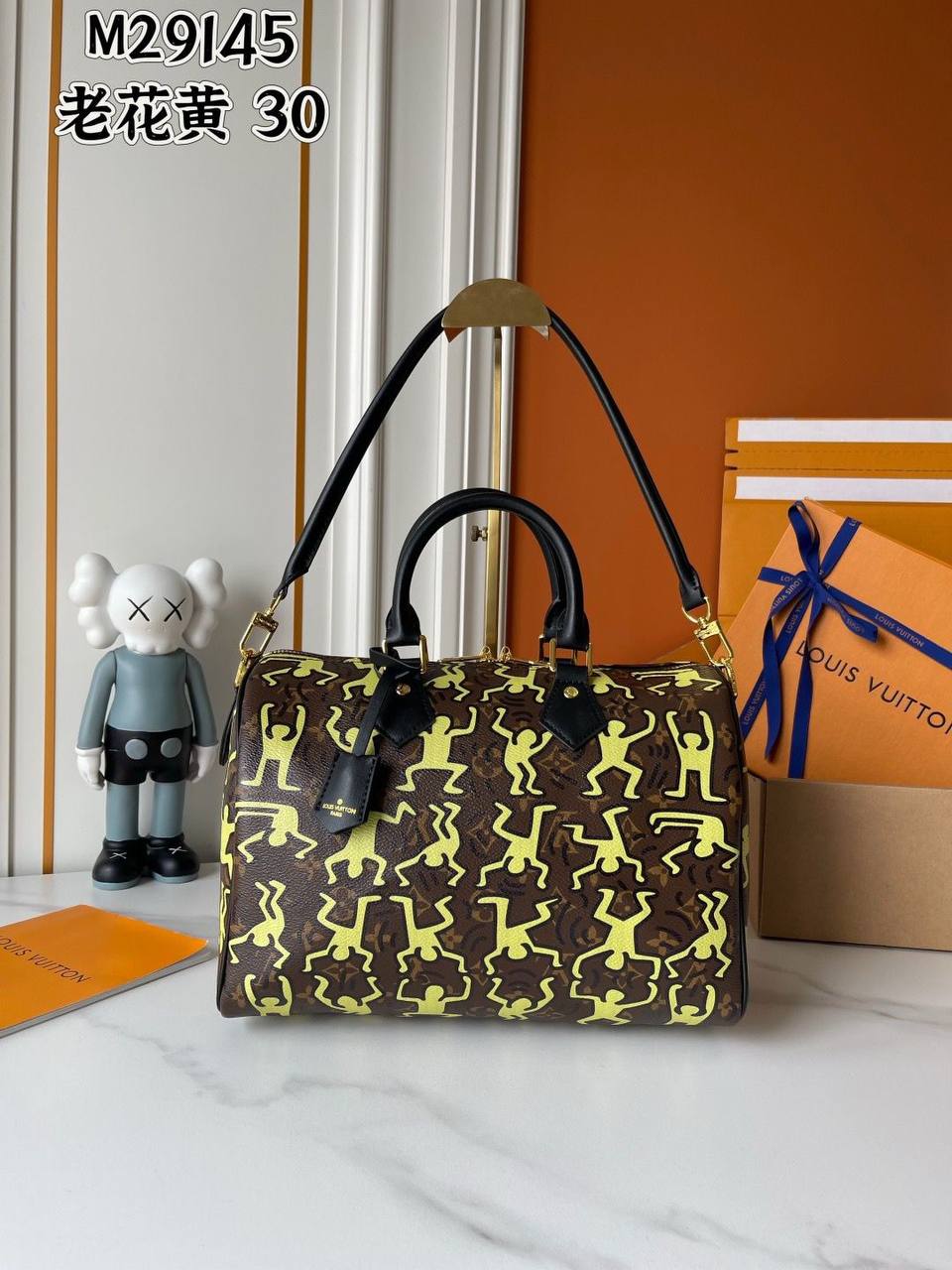 Lv Speedy 
Master🌺🌺
30cm
270 dhs✅

Zain114
♥️♥️♥️