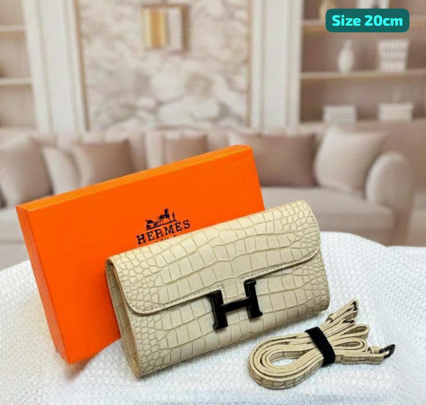 Hermes

Best quality

With box’s
🎁🎁🎁

85 dhs🌺
size 20cm

Zain158
♥️♥️♥️