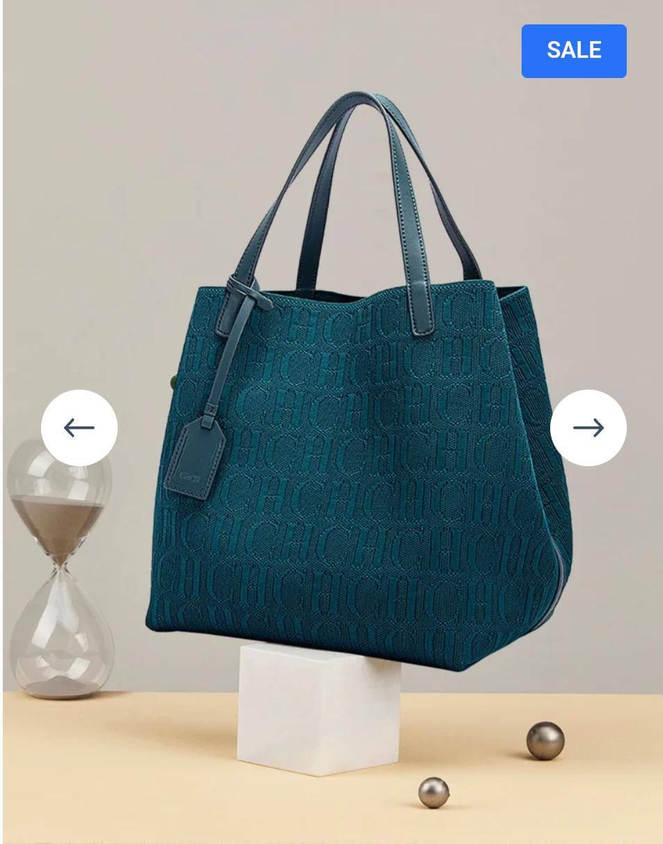 CH
155 dhs❣️
size:26*25.5*20
2in1
Made of knitted fabric
Very beautiful

Zain07
♥️♥️♥️