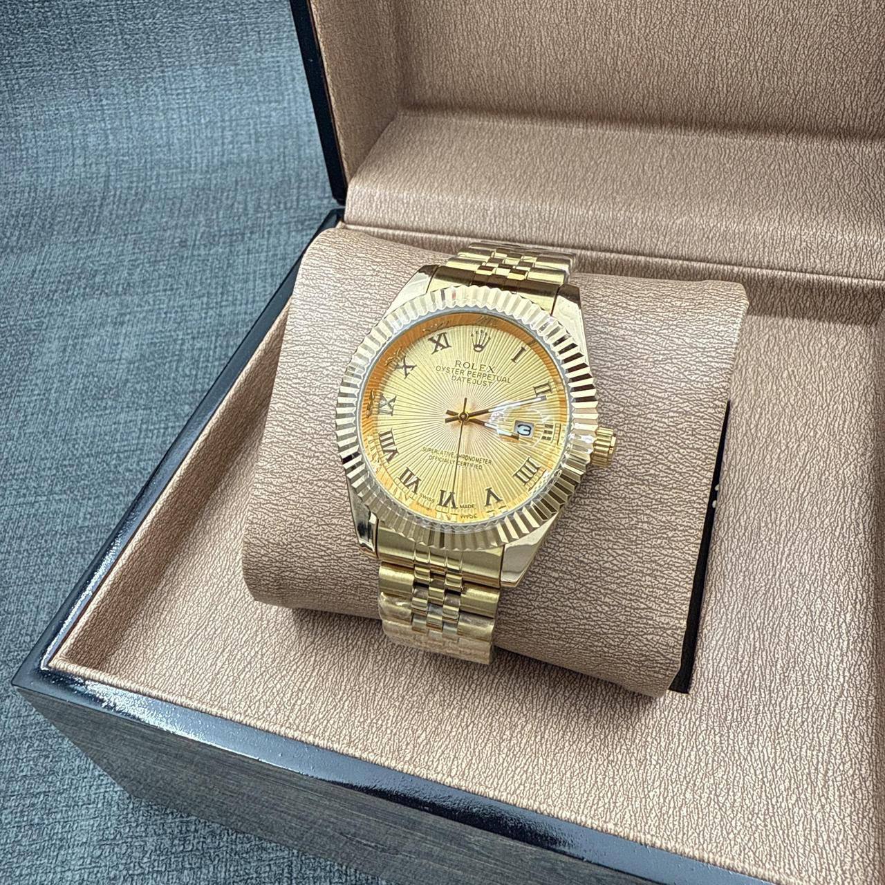 Rolex
Men’s watches 
60 dhs🪙

Zain45
♥️♥️♥️