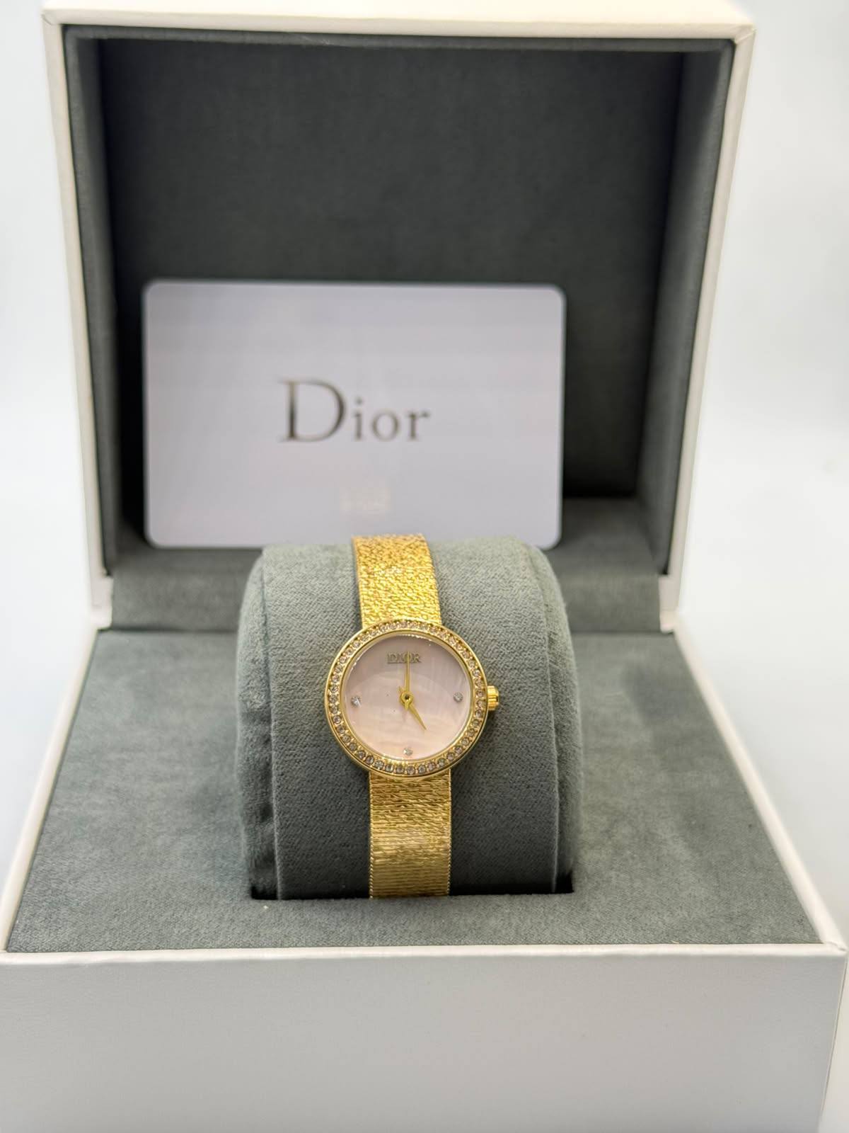 Dior ladies
New Arrival
65 dhs🇦🇪🇦🇪

Zain08
♥️♥️♥️