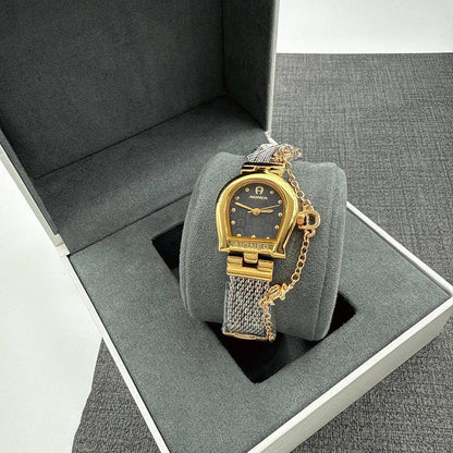 Aigner
Ladies watches
65 dhs🪙

Zain45
♥️♥️♥️