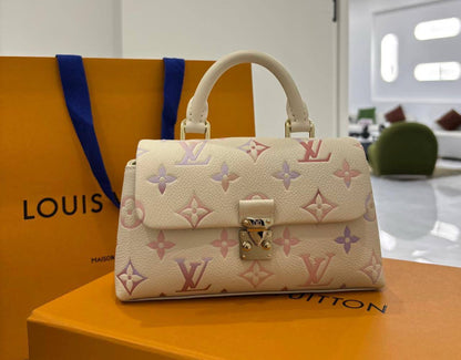 LV
Master Bags +++
For Price 👇 WTSP Text Zain 0568585901

Zain142
♥️♥️♥️