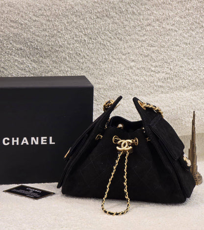 Chanel 
Master
         22Cm
330 dhs🌺

Zain131
♥️♥️♥️