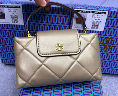 Tory burch

Withbox

100 dhs🇦🇪🇦🇪


Zain143
♥️♥️♥️