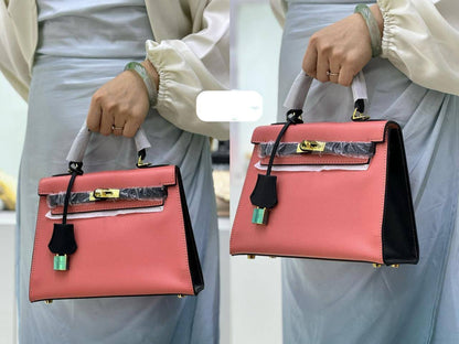 ❤️ Hermes Kelly
1️⃣ First quality + 🎁
Size : 25 * 20  cm
95 dhs✅
with box 🎁

Zain115
♥️♥️♥️