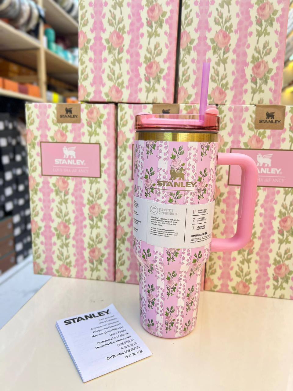 NEW ARRIVAL
STANLEY TUMBLERS
70 dhs❤️

Zain88
♥️♥️♥️