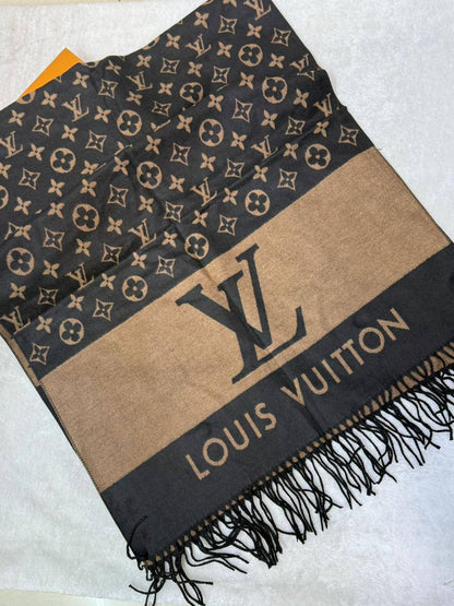 Winter scarf 
45 dhs🪙💕

Zain93
♥️♥️♥️