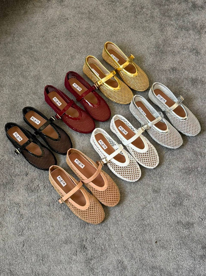 ALAIA 🩵
✨ Super Master
✨ 𝐒𝐢𝐳𝐞𝐬: 𝟑𝟔 — 𝟒𝟏
450 dhs💛

Zain298
♥️♥️♥️