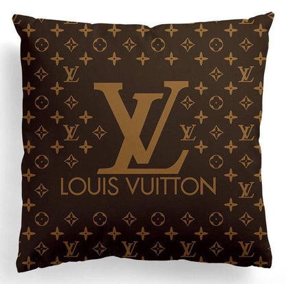 Brand 
High quality 
Pillow cover 
Velvet 100%
Size 50*50
50 dhs🪙🌨️

Zain99
♥️♥️♥️