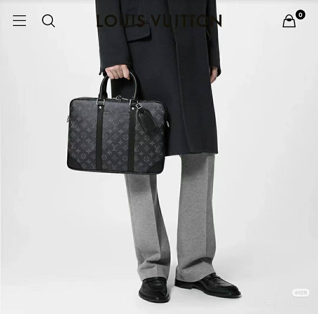 LV Master Bags 
New Stock
For Price 👇 WTSP Text Zain 0568585901

Zain10
♥️♥️♥️