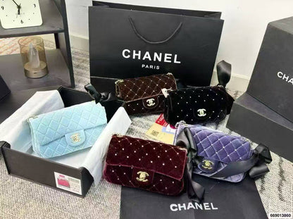 Chanel 
Master
280 dhs🪙🌨️
#20cm❤️💁‍♂️
##with box🥰🥰

Zain228
♥️♥️♥️