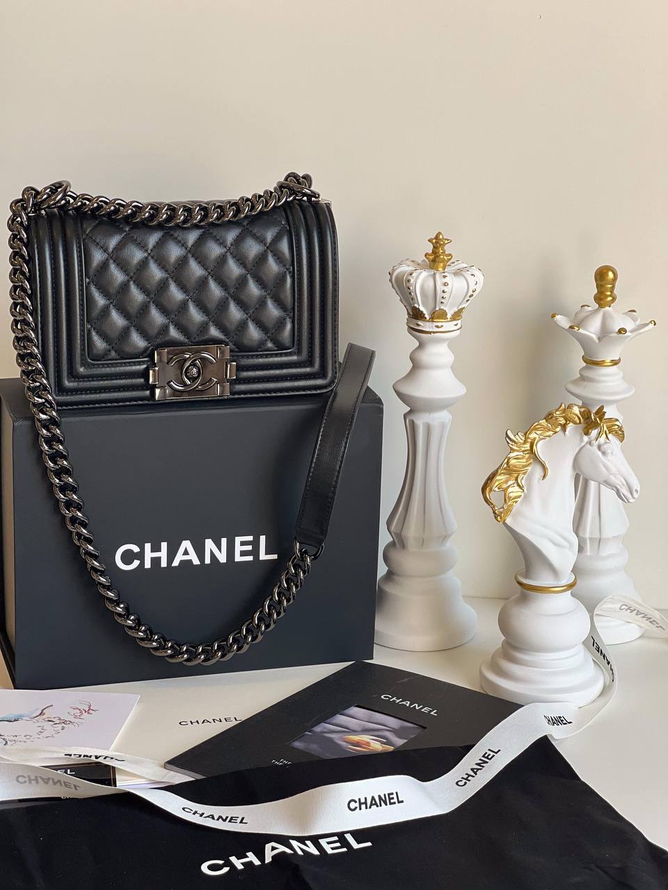 Chanel Boy
Super Master
*20 cm*
1150 dhs🪙💕

Zain257
♥️♥️♥️