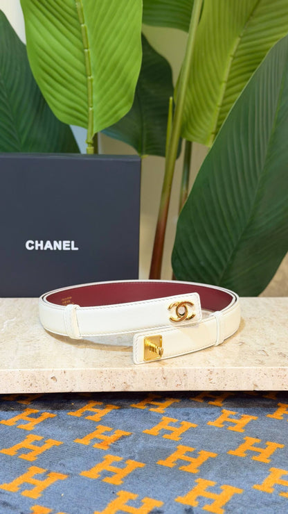 CHANEL

Super Master
With original box

For Price 👇 WhatsApp✅
0568585901 
0507557372
0552275751 Owner Zain 👌

Zain281
♥️♥️♥️