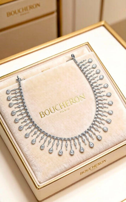 BOUCHRON 
NECKLACE✨💫
MASTER QUALITY 
260 DHS🇦🇪🇦🇪
WITH BOX AND PAPER BAG🛍️🎁

Zain89
♥️♥️♥️